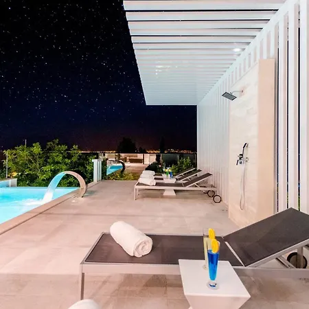 Luxury Pont & Ourea With 2 Heated Pool Villa Sutivan