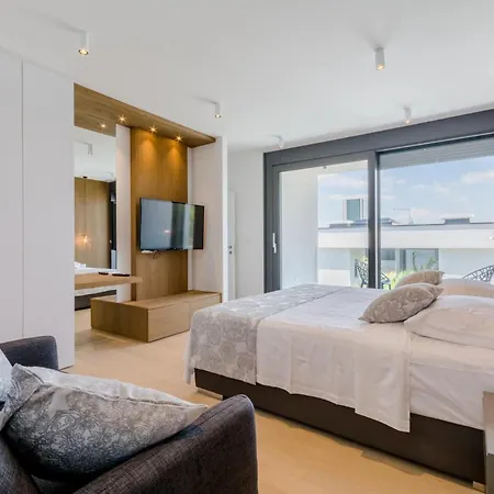 Luxury Pont & Ourea With 2 Heated Pool Villa *