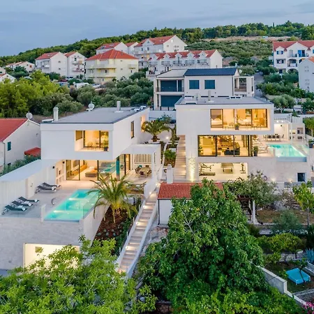 Luxury Pont & Ourea With 2 Heated Pool Willa