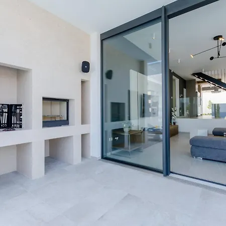 Βίλα Luxury Pont & Ourea With 2 Heated Pool Sutivan