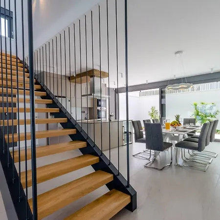 Βίλα Luxury Pont & Ourea With 2 Heated Pool