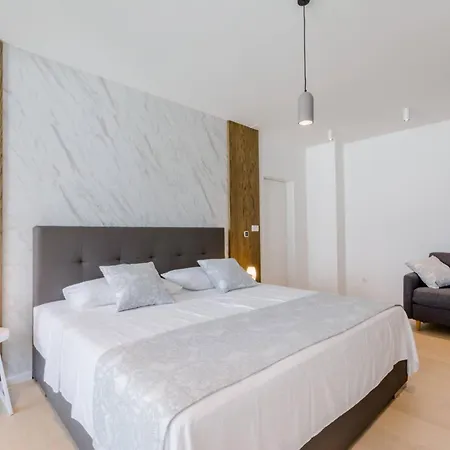 Willa Luxury Pont & Ourea With 2 Heated Pool Sutivan